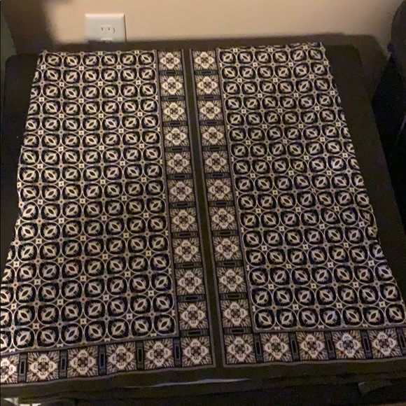 Patterned Max Studio dress - Picture 2 of 3